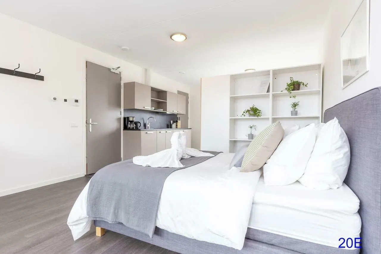 New Delft City View Central Modern Family Top Floor Apartment Utopia 20E Nederland